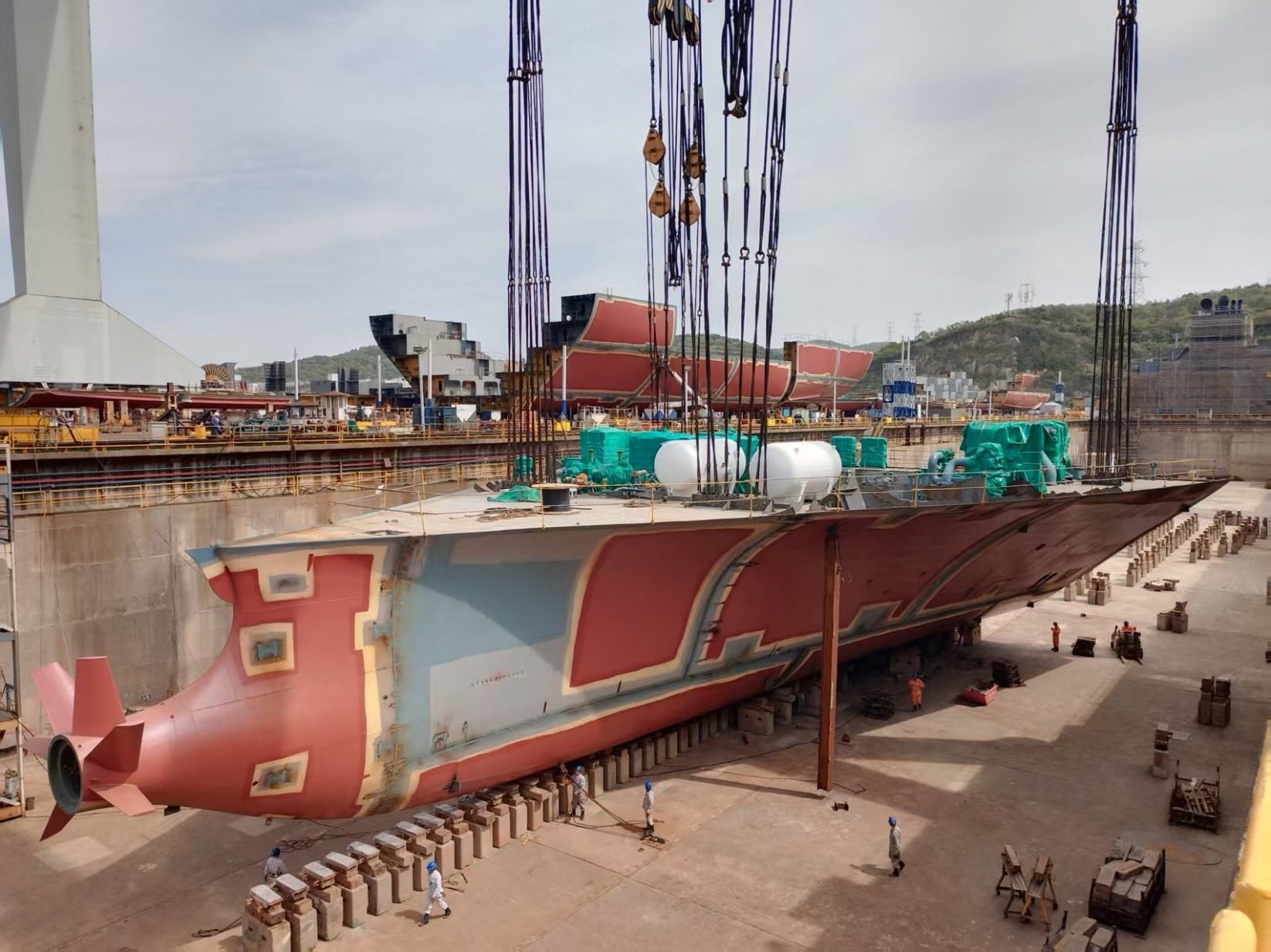 常石造船中國基地，以全球首艘甲醇燃料 5900TEU 型集裝箱運(yùn)輸船挑戰(zhàn)嶄新的未來